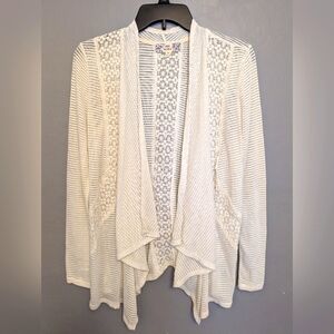 Elegant Cream-White Lace-Trimmed Women's Sweater